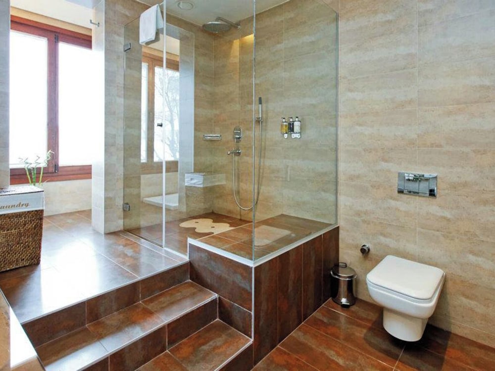 Galateia Residence 44/50