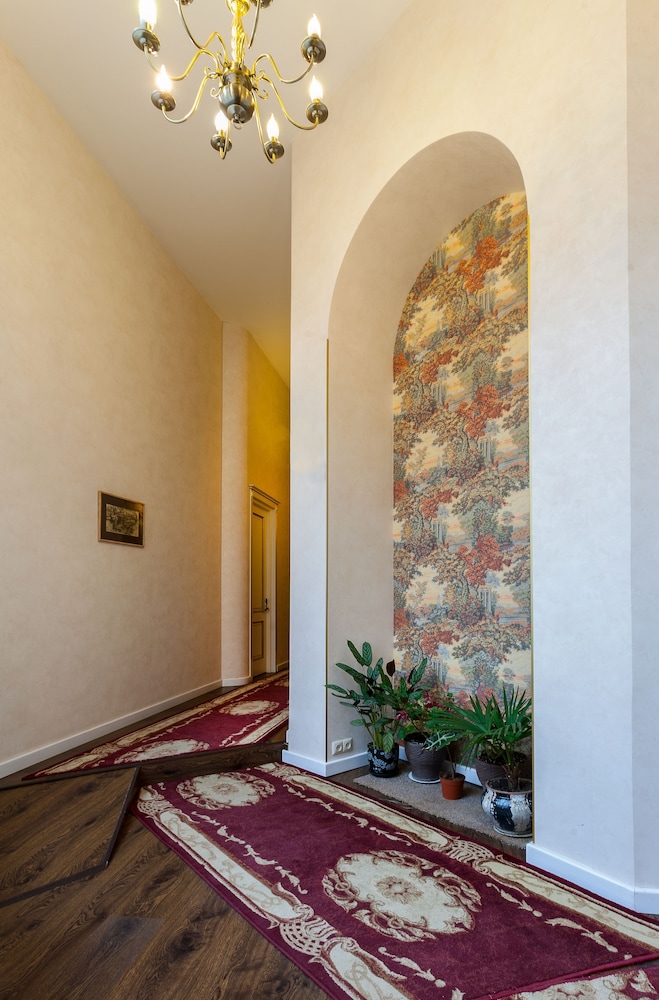 Hotel Rustaveli 6/50