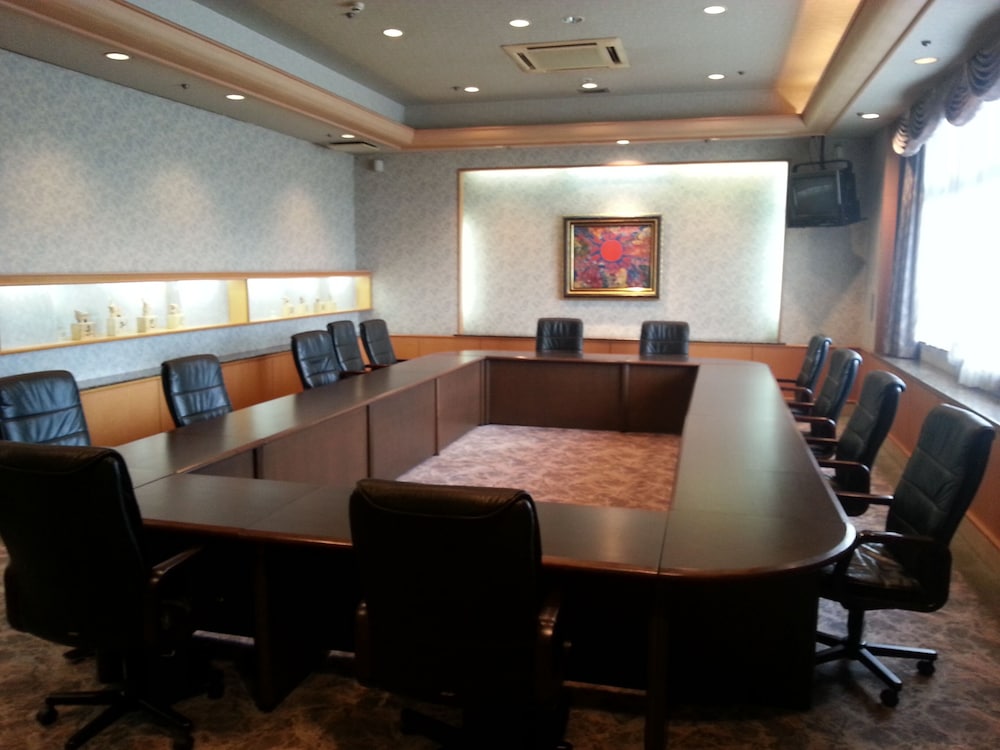 NARA PARK HOTEL 39/50