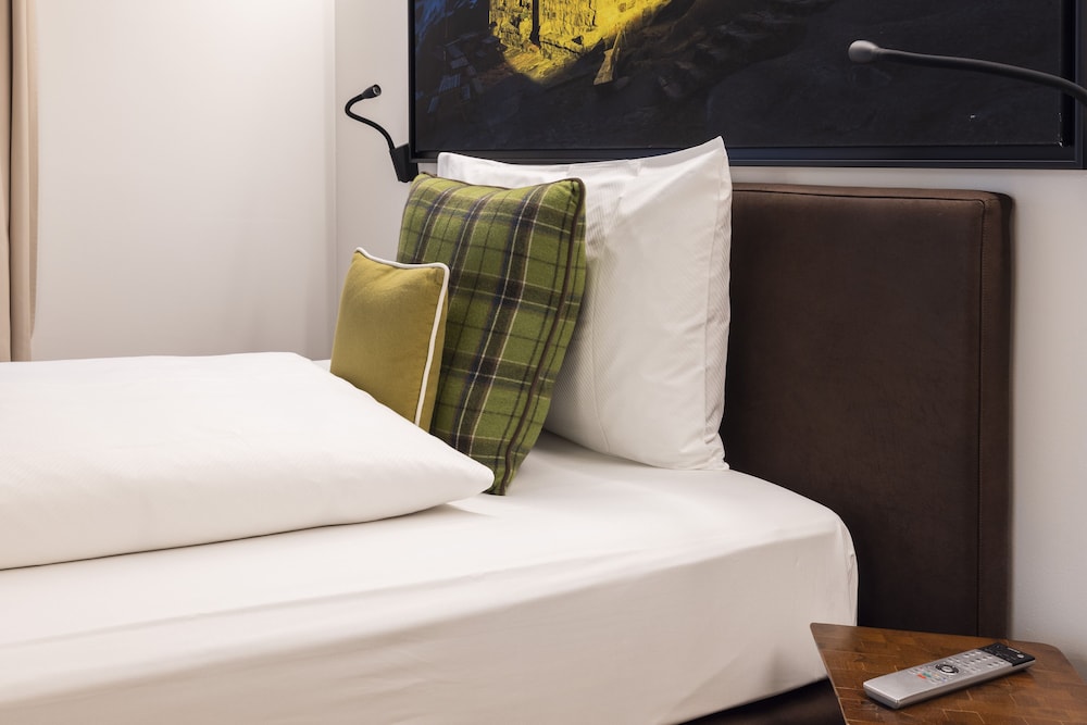 Fred Hotel Leonhardstrasse - Self Check-in 46/67