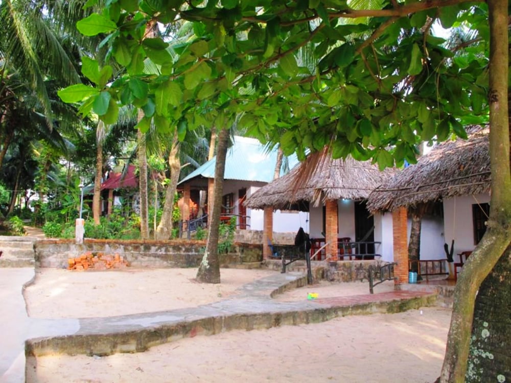 Nhat Lan Resort 39/42