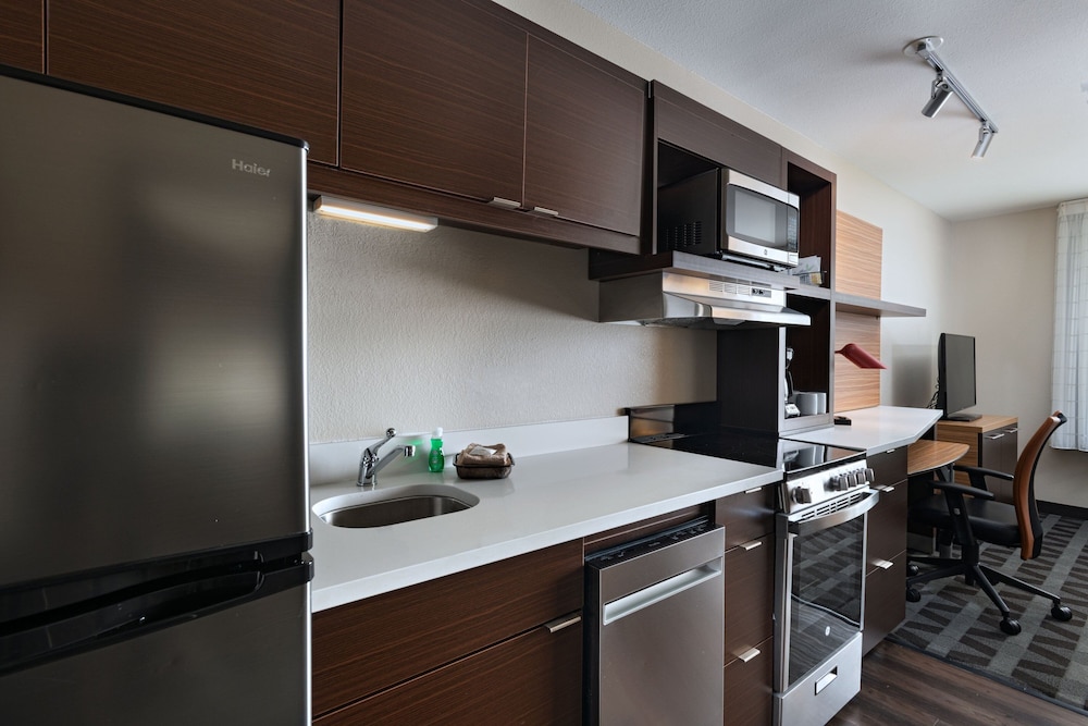 TownePlace Suites by Marriott Edgewood Aberdeen 17/23
