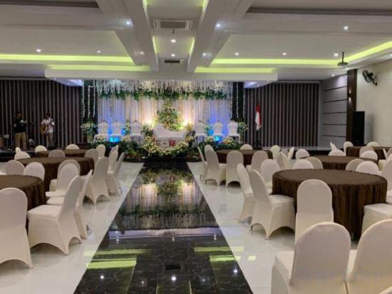 Go Hotel Maumere 29/41