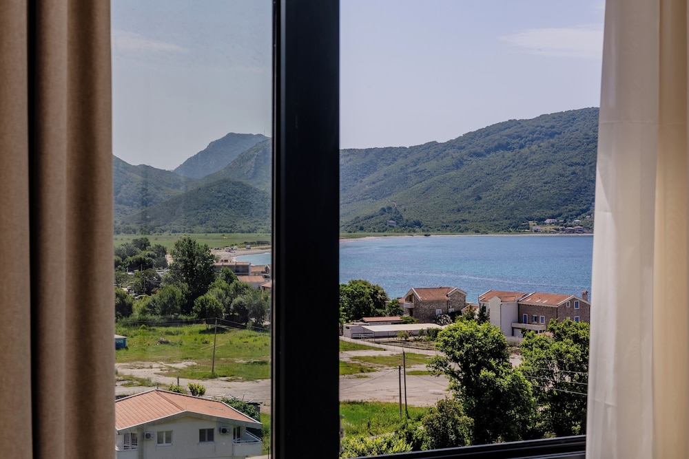 Hotel Aquilo 49/55