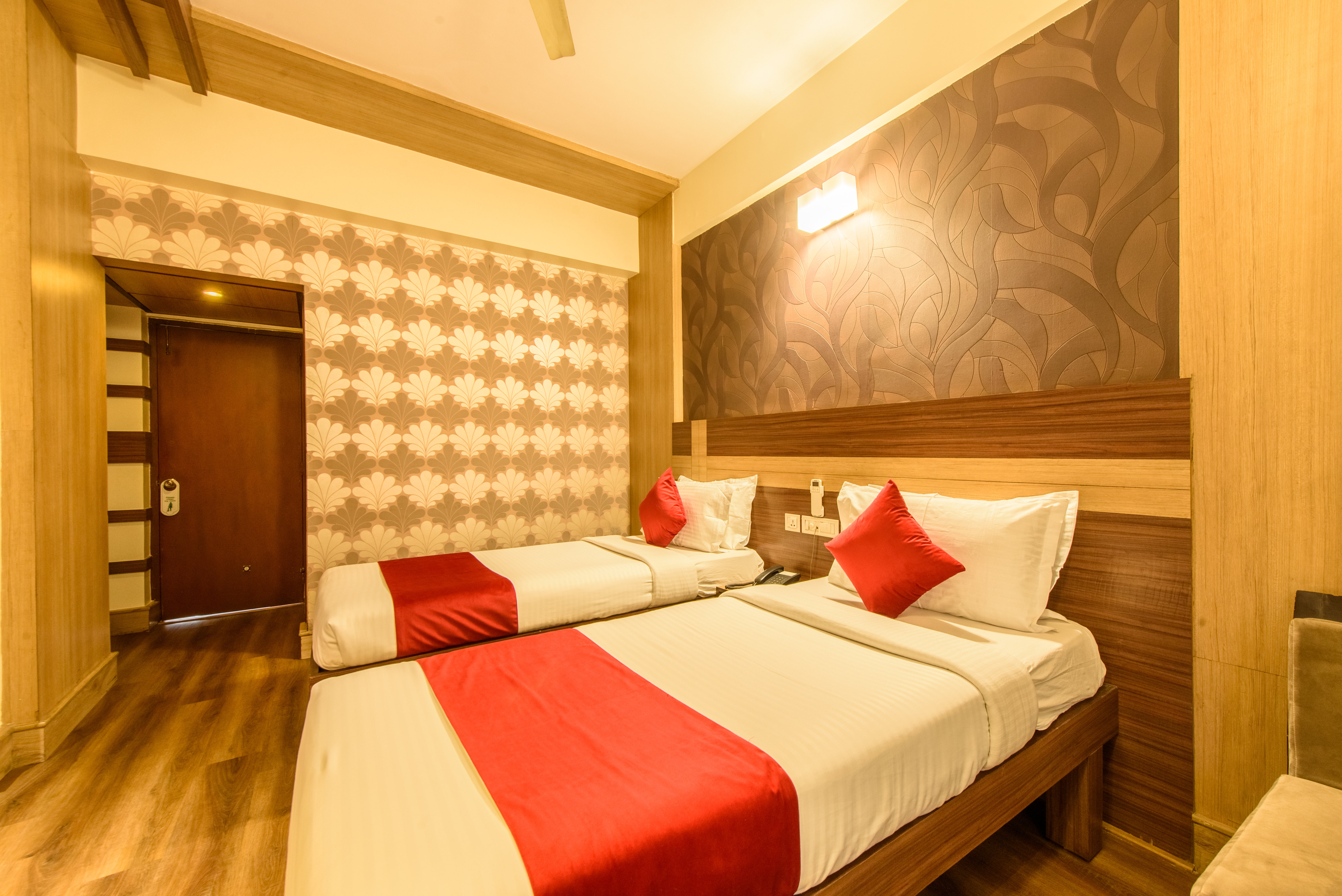 Hotel Bangalore Gate 44/81