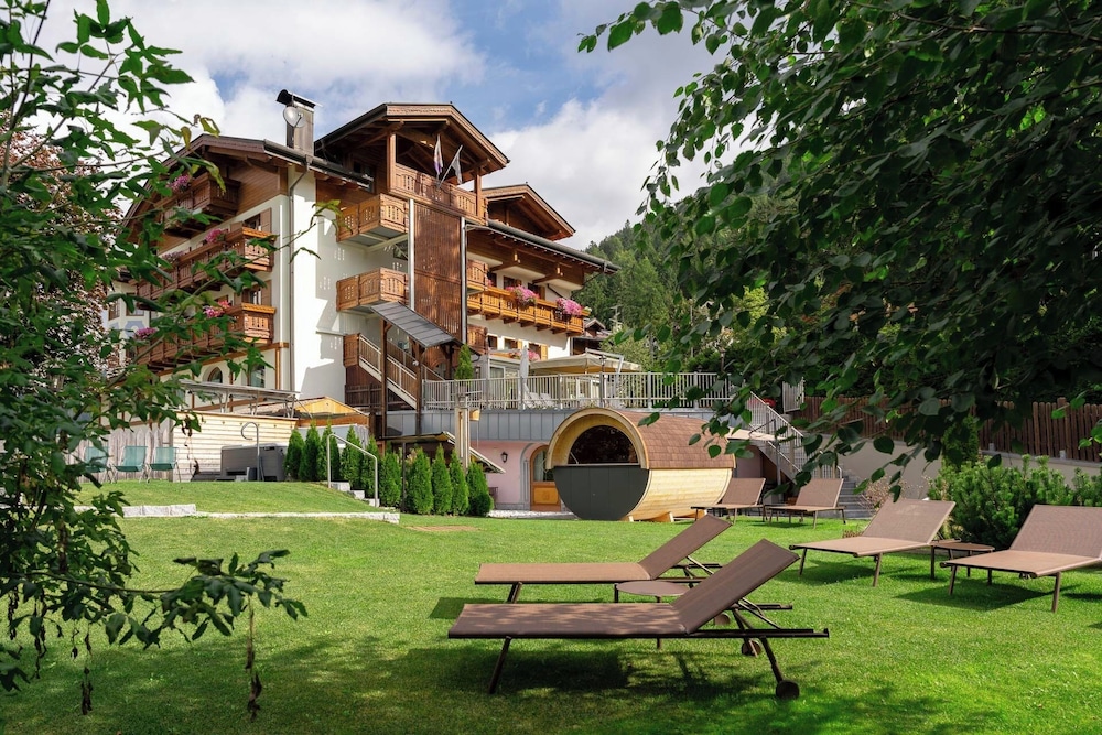 Gianna Hotel 44/50