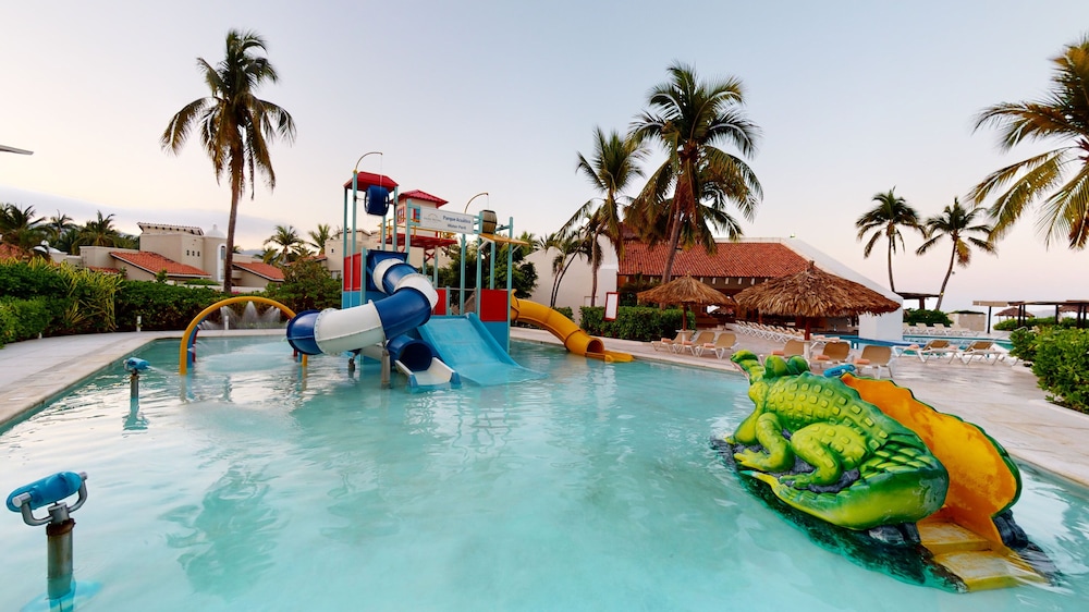 Park Royal Beach Ixtapa All Inclusive 5/69