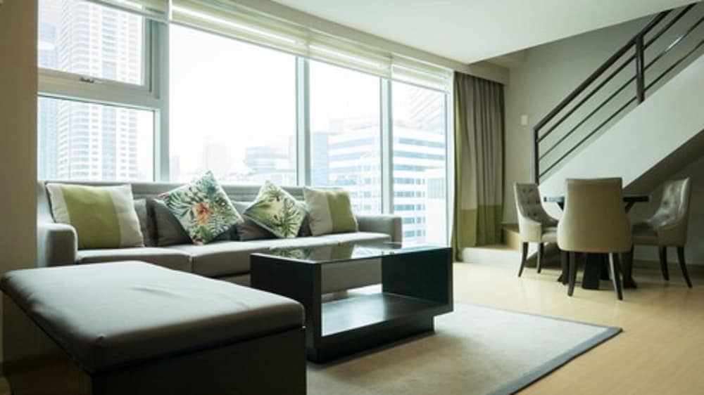 Avant Serviced Suites 14/52