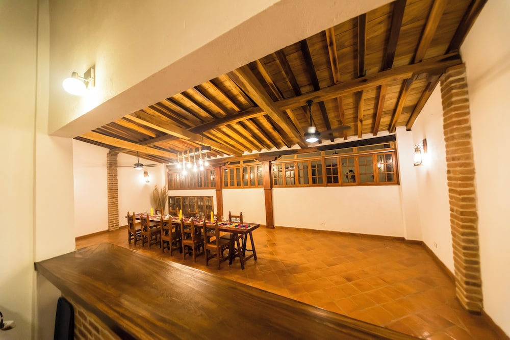 BOHEMIA HOTEL BOUTIQUE 7/50