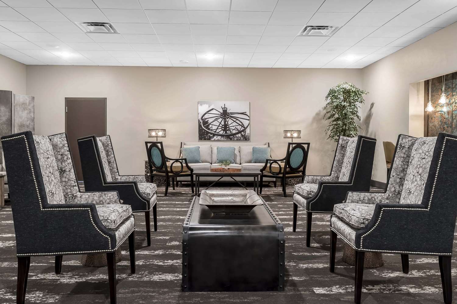 Copper King Convention Center, an Ascend Collection Hotel 39/41