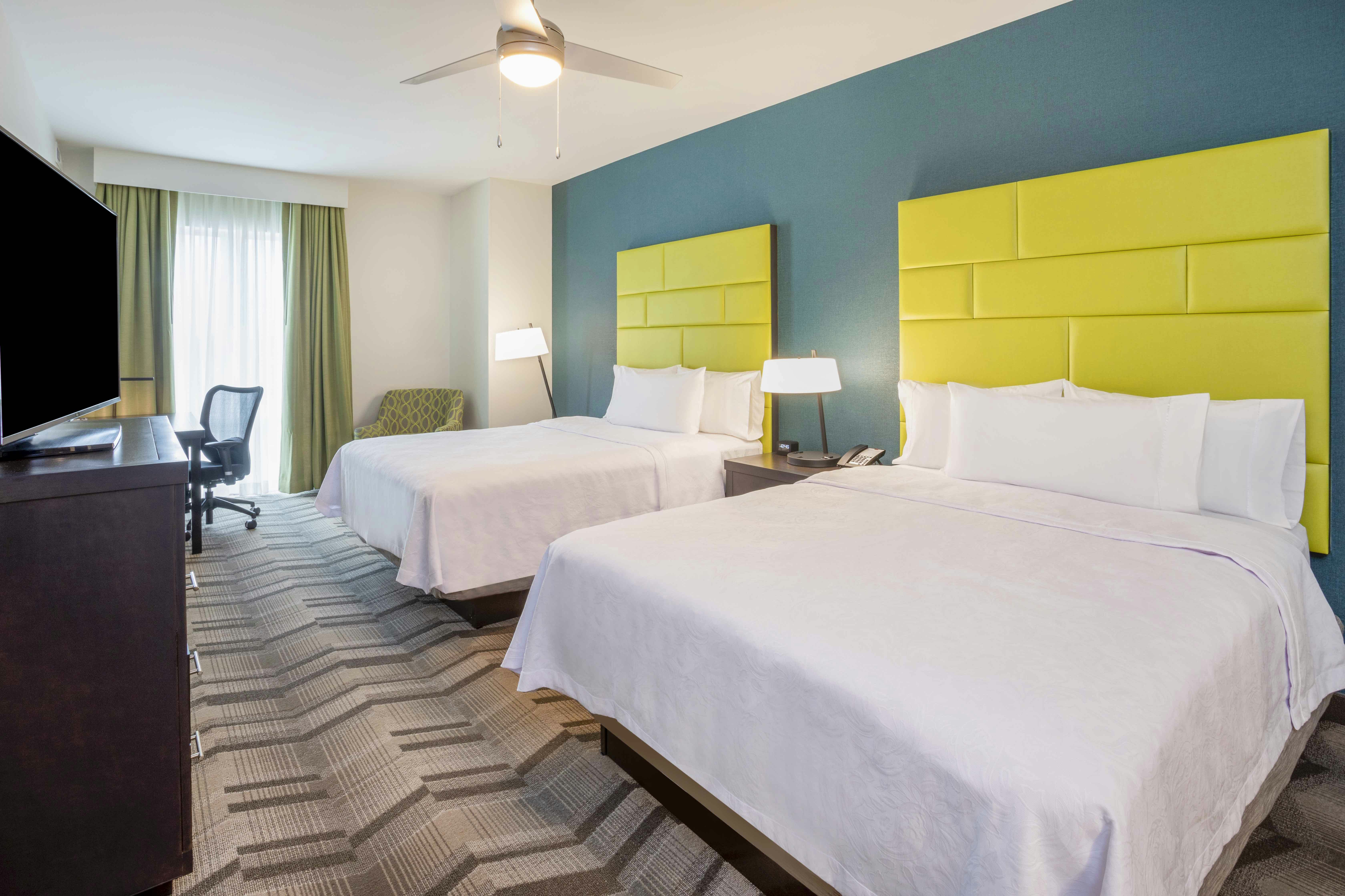 1 BEDROOM, SUITE, 2 QUEEN BEDS