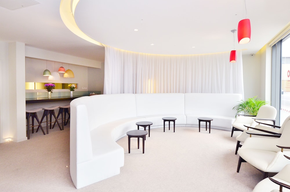 Axiom Park Hotel 36/50