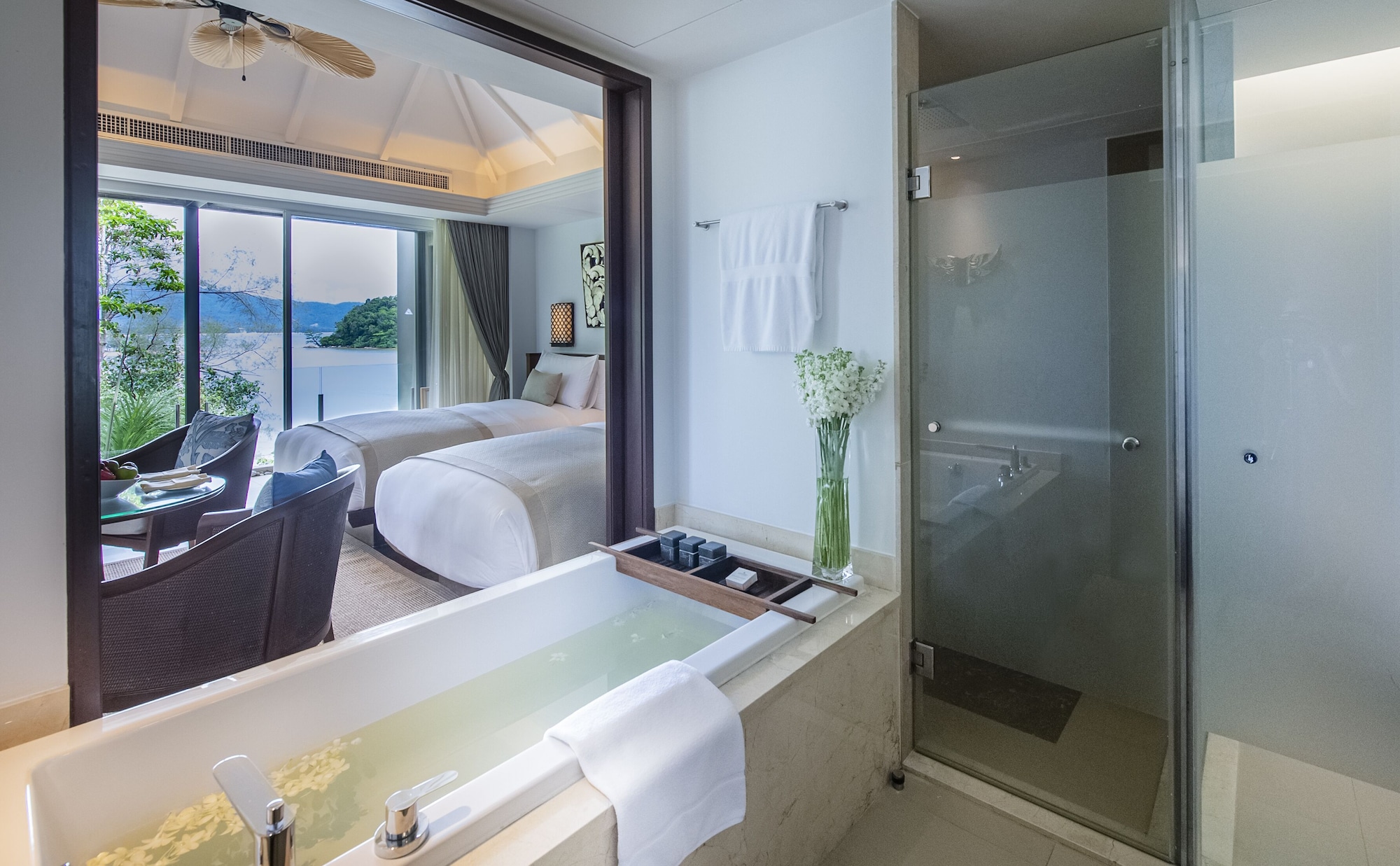 2 Bedrooms, Grand, Pool, Suite, King and Twin Beds, Sea View، Anantara Layan Phuket Resort 9/10