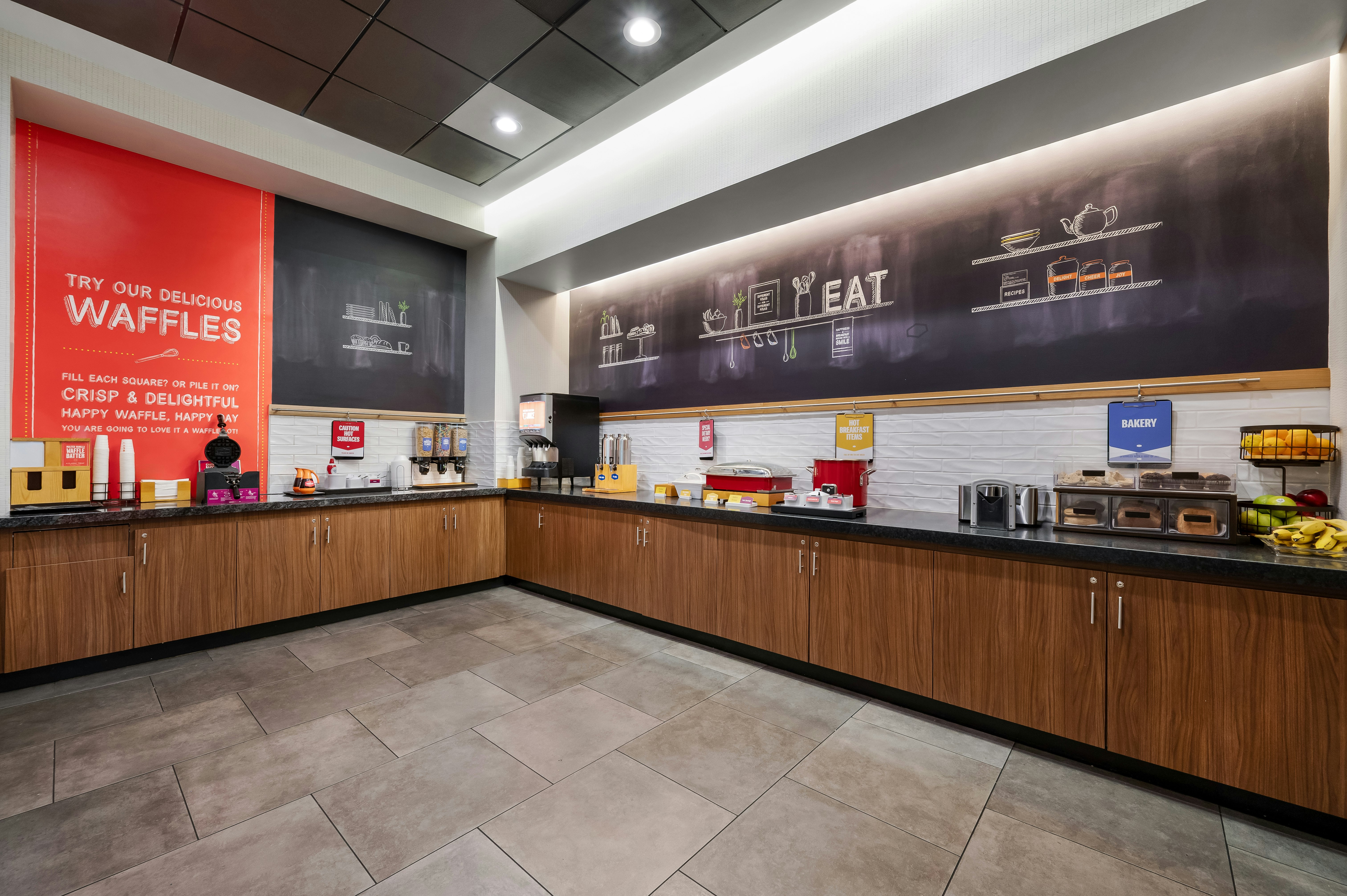 Hampton Inn By Hilton Nashville Airport Century Place 8/42