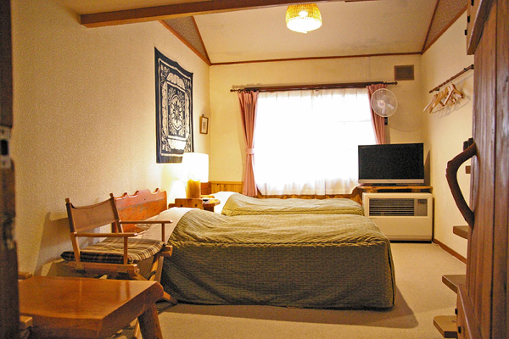 Maisonette, Mountain View, Night View