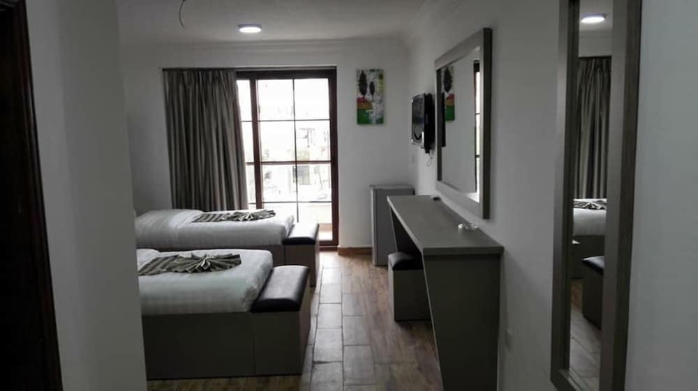 Ahla Tlah SeaView Hotel 30/48