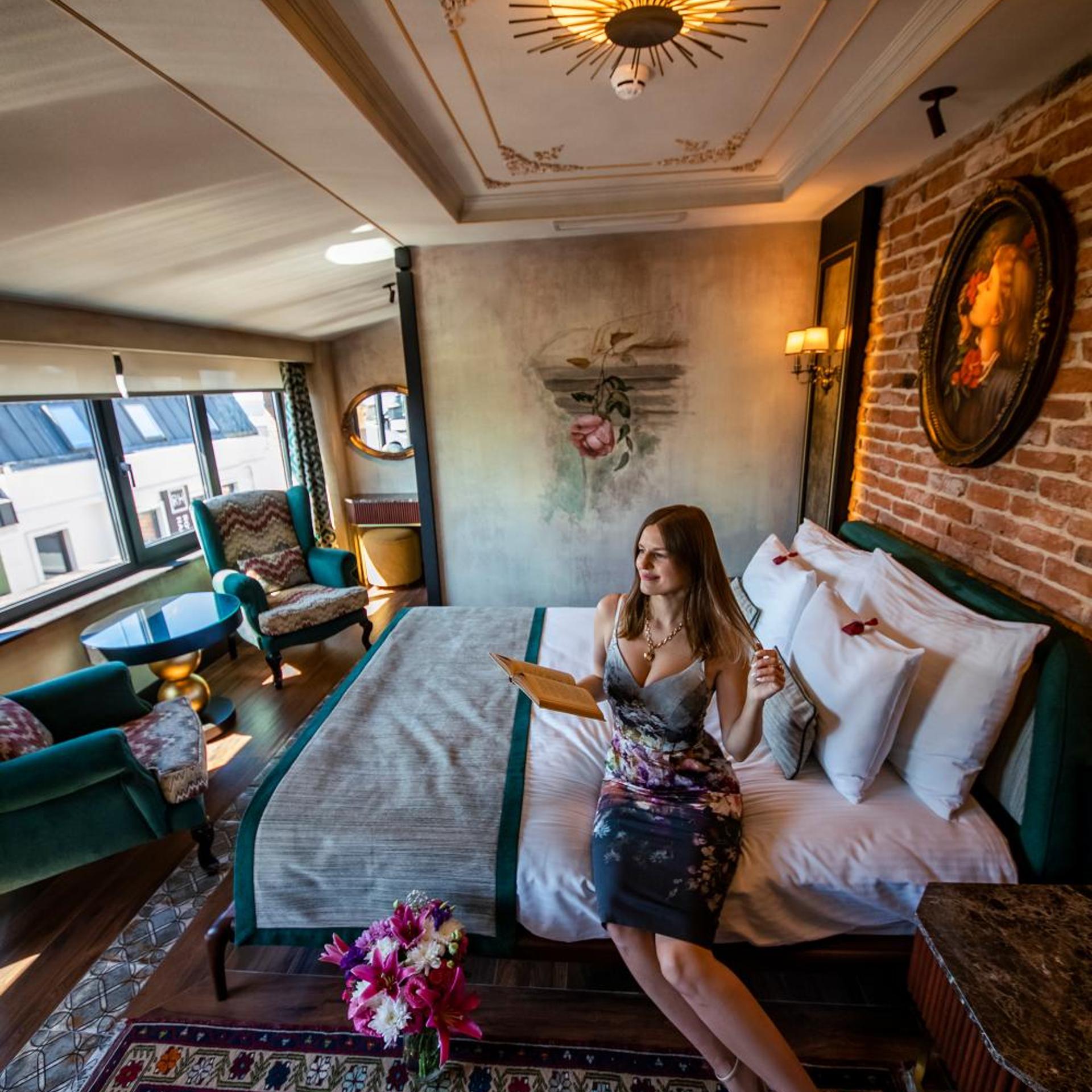 Deluxe, Double Bed, Lateral Side Sea View، Tria Hotel Istanbul 5/6