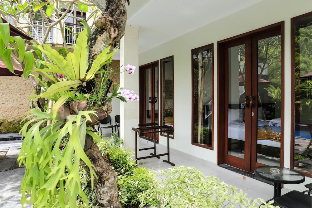 Dewivilla Hotel 38/50