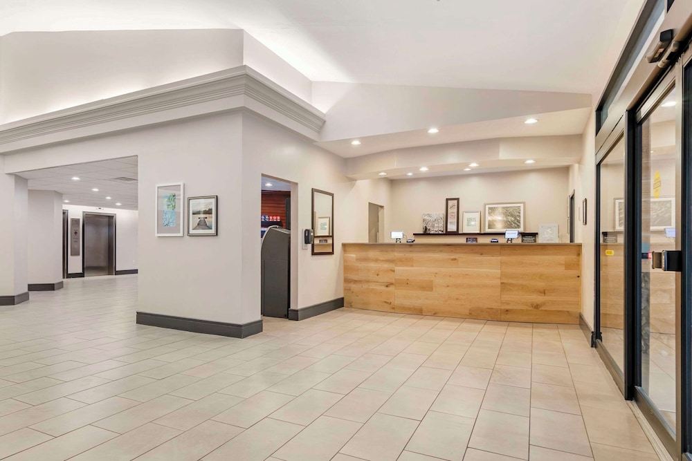Country Inn and Suites By Radisson Atlanta Galleria/Ballpark GA 4/36