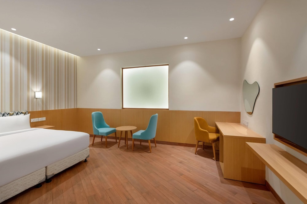 Ramada Encore by Wyndham Lucknow Airport 27/48