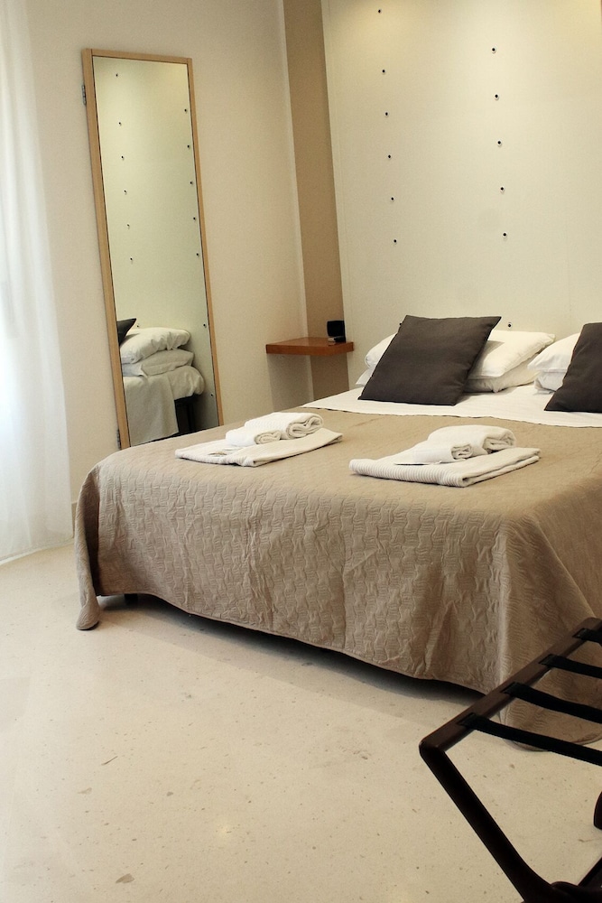Residence Arco Antico 23/77