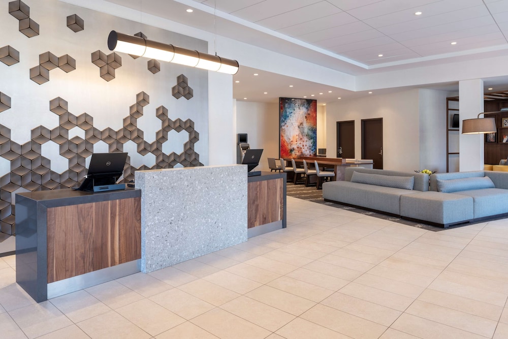 Lobby at Hyatt Place Detroit/Royal Oak, ROYAL OAK - MI