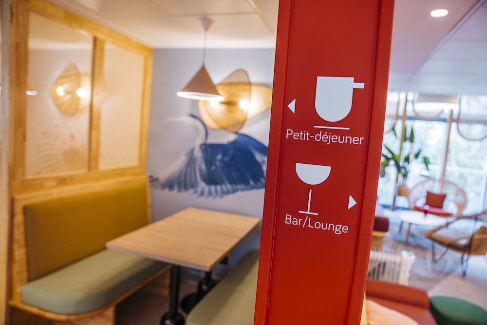 IBIS STYLES ANTIBES 2/71