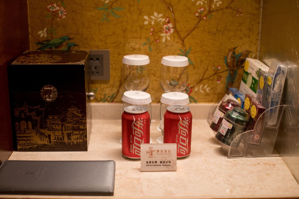 Sunshine Hotel Zhangjiajie 9/75