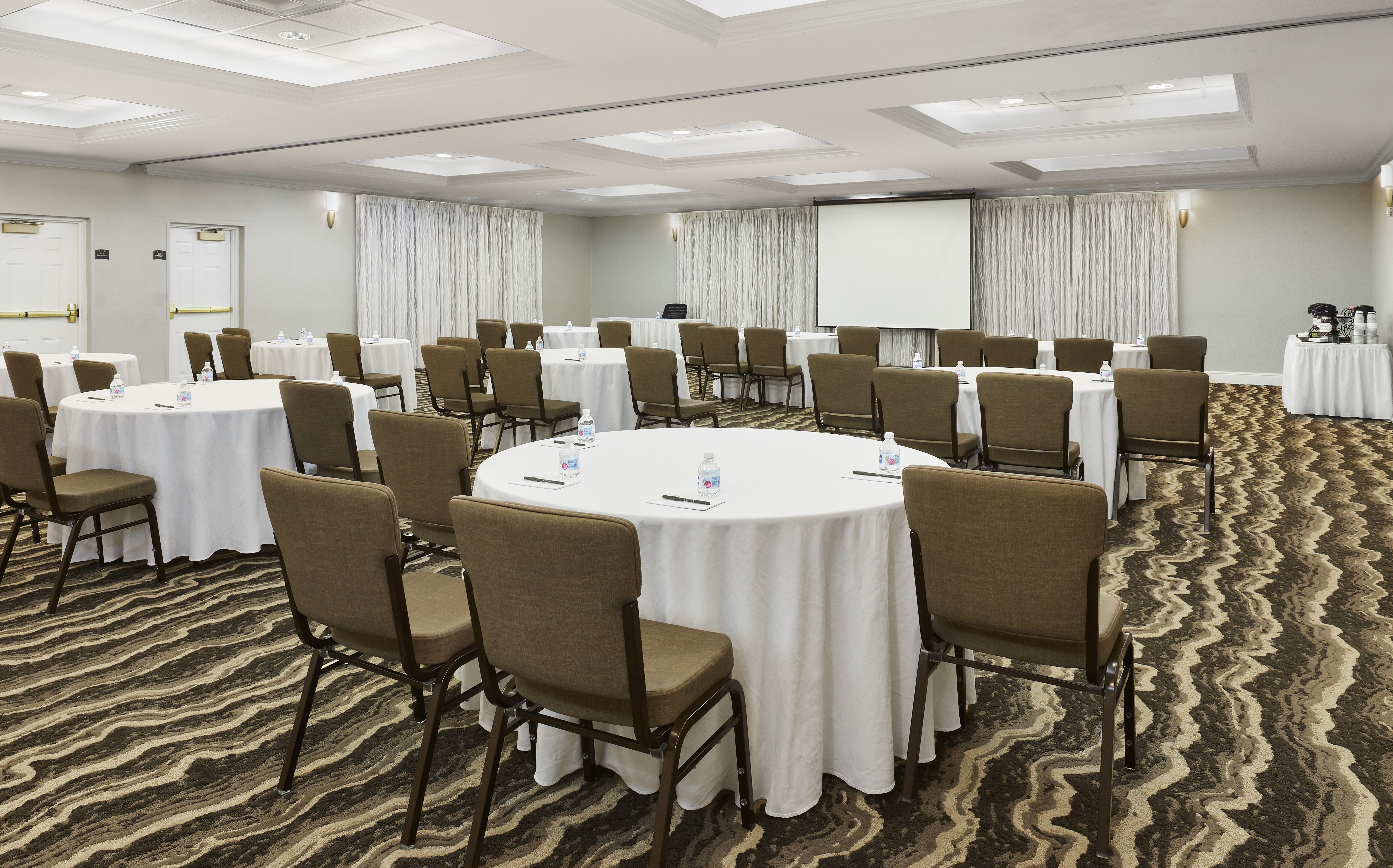 Staybridge Suites Orlando Airport South 20/28