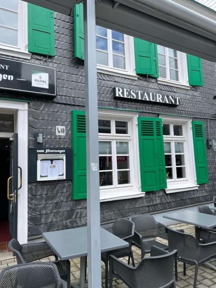 Hotel Restaurant zum alten Postwagen 2/50
