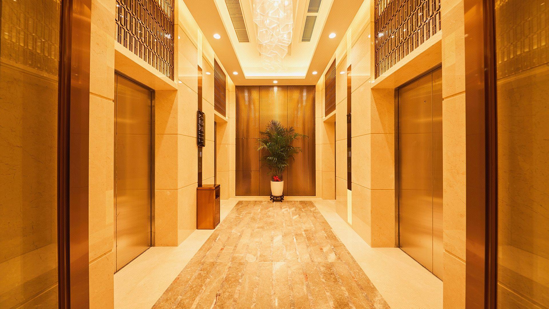 Shenzhen Air Sky Point Hotel 4/24