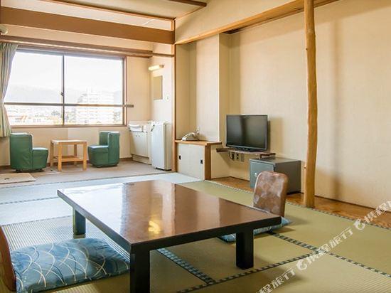 Hotel Sengoku 16/19