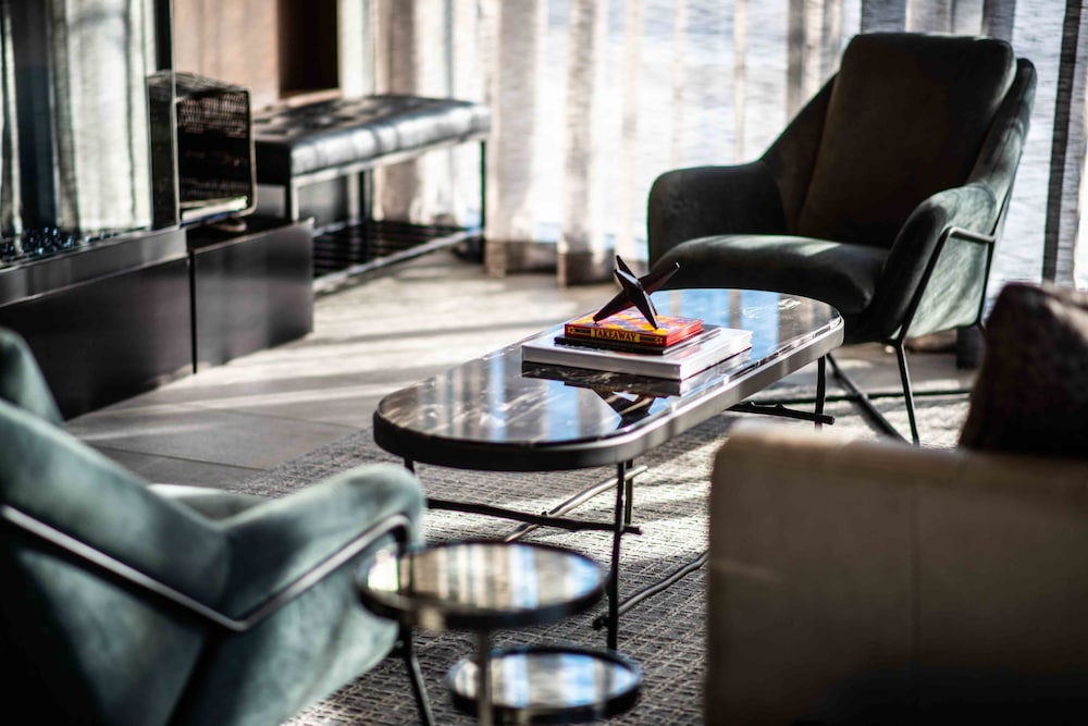 Residence Inn Boston Downtown South End 37/45