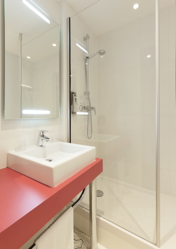 Ibis Styles Bordeaux Saint Medard 48/50