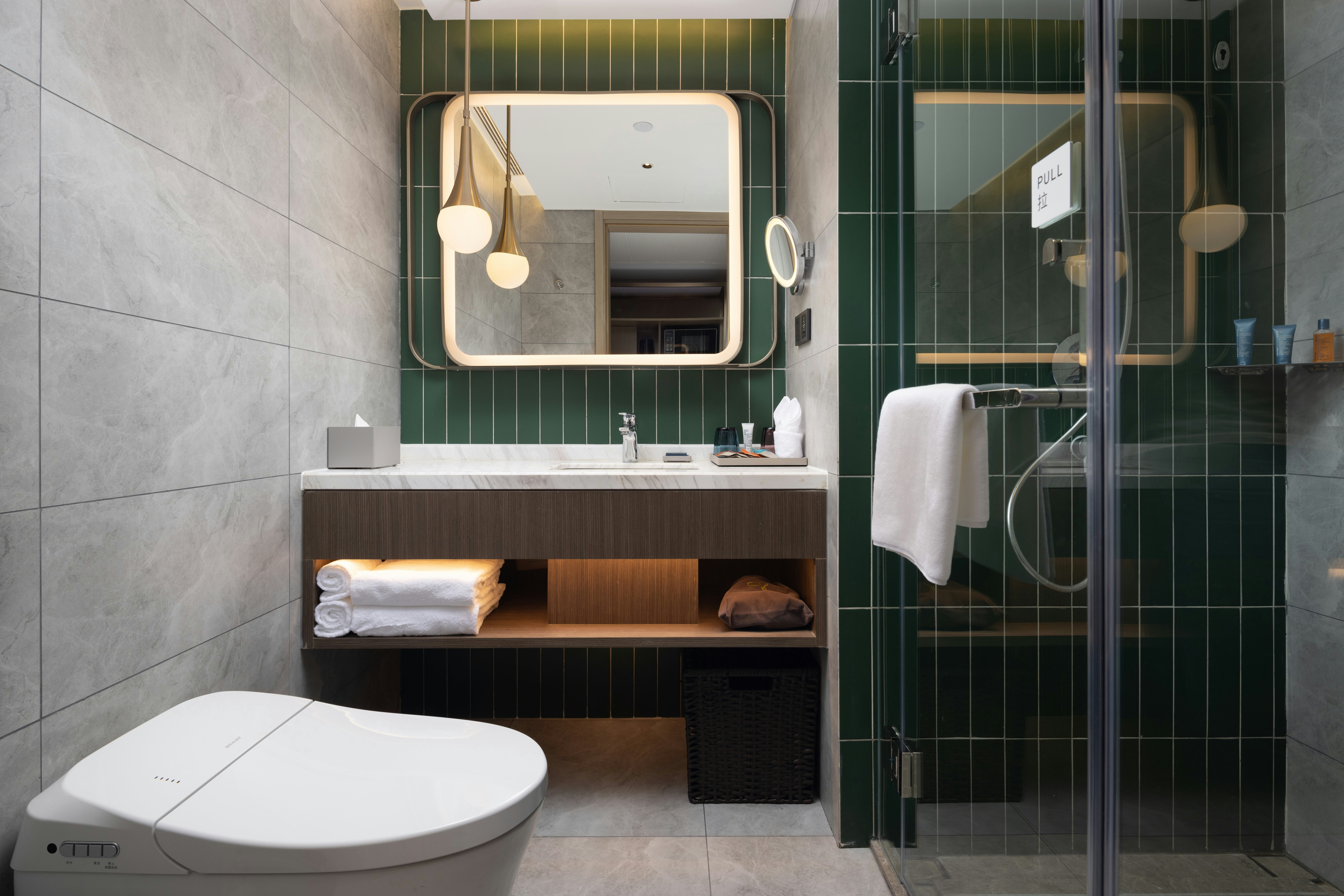 HOME 2 SUITES BY HILTON BEIJING WEST RAILWAY STATION 24/24