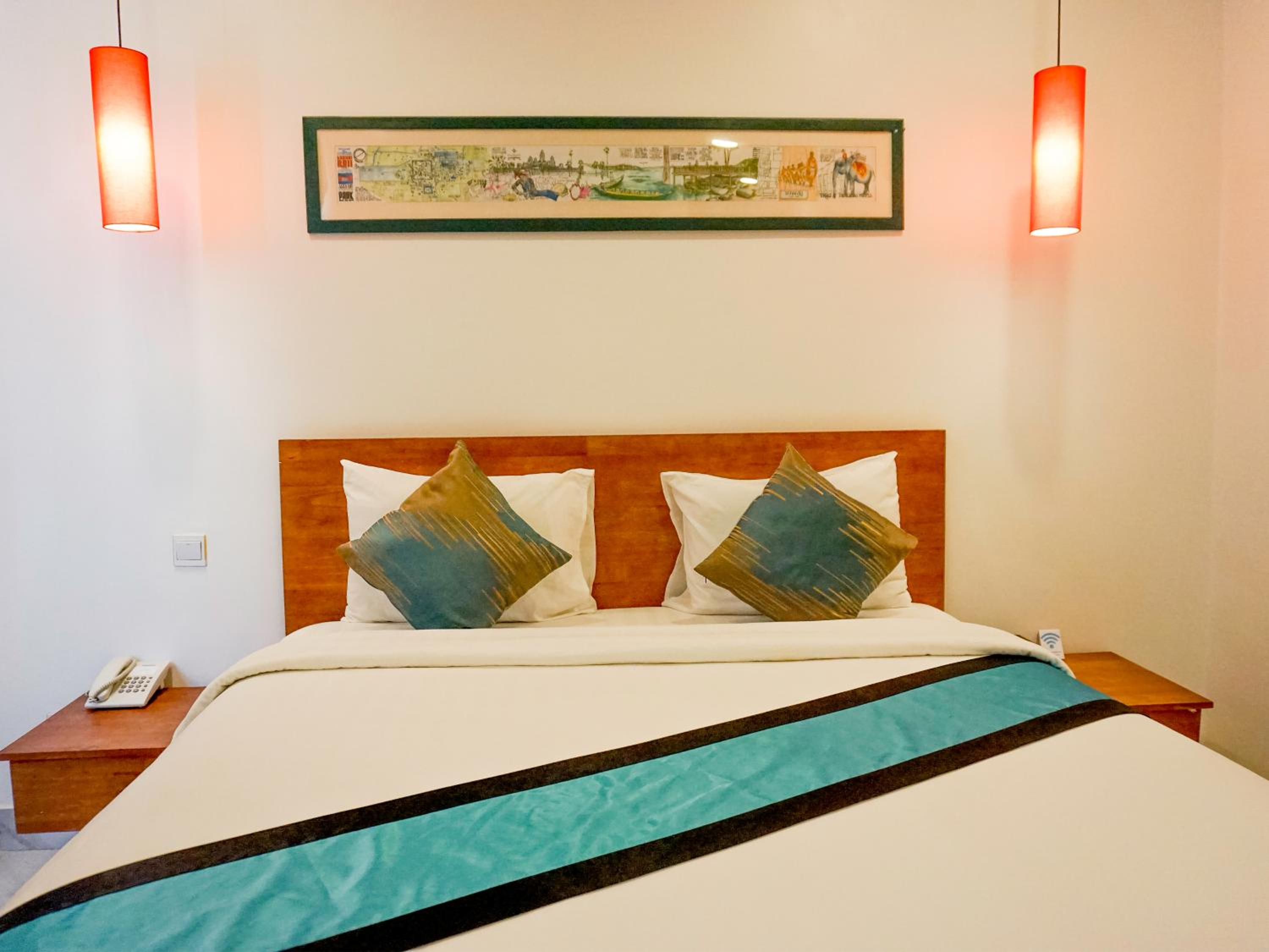 غرفة سوبيريور بسرير مزدوج بإطلالة على المسبح، Le Kree Downtown Hotel 9/10