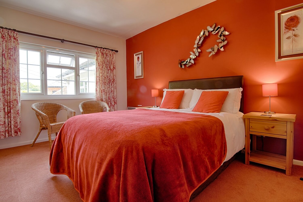 Leworthy Farmhouse 16/49