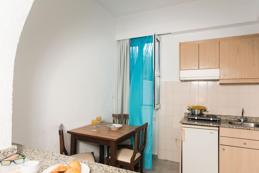 Ibiscus Hotel Malia 51/61