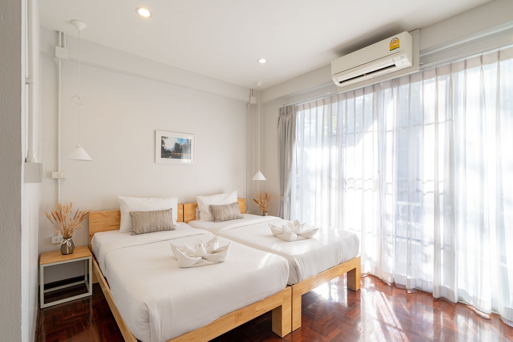 B House Chiangmai Hotel 24/50