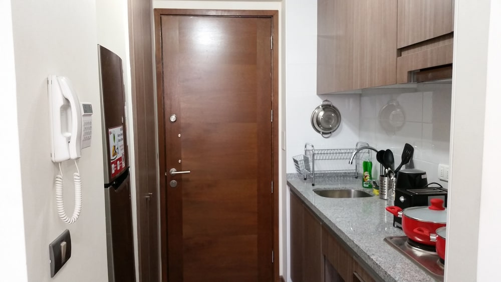 Apart Suites 35/42