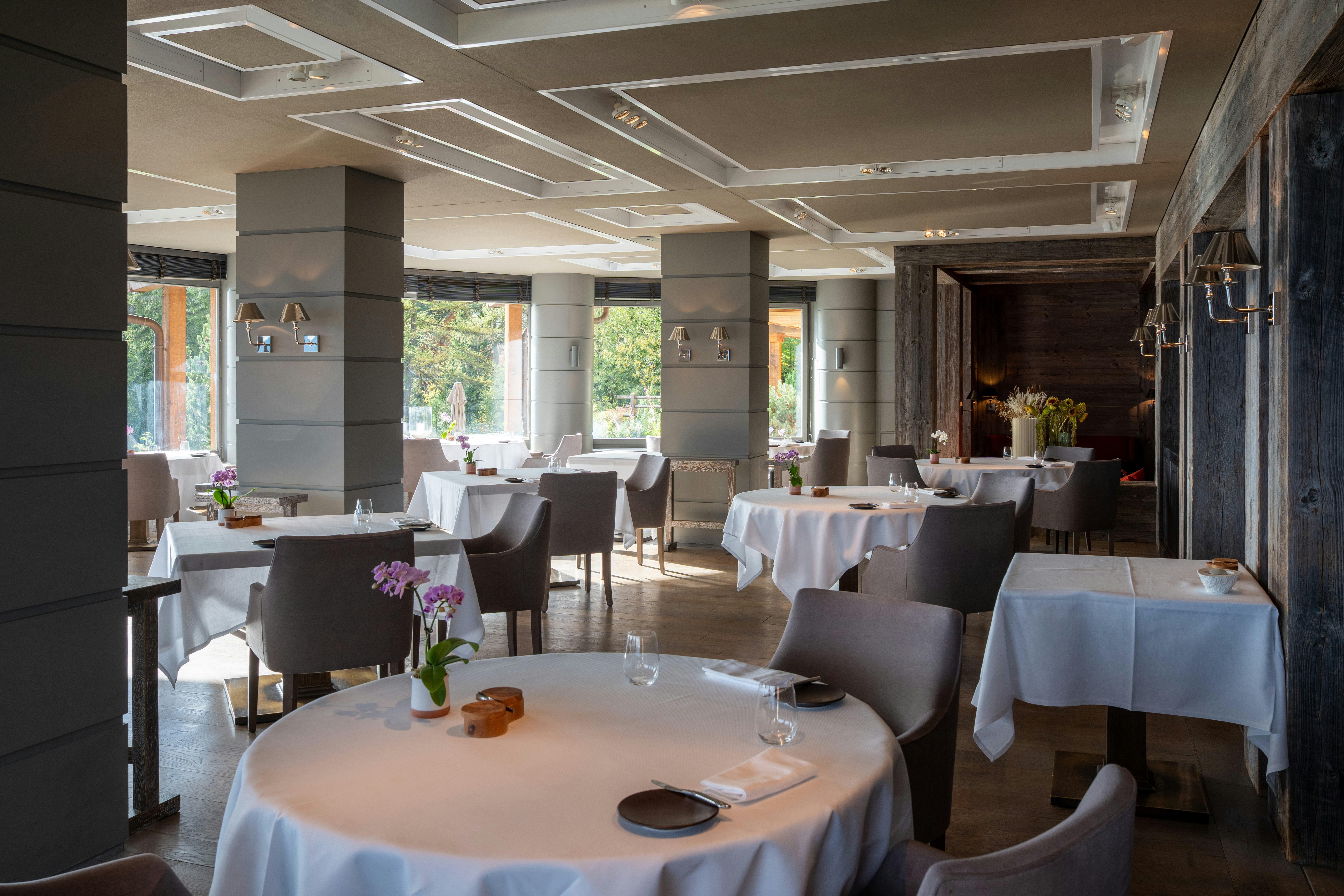Le Crans Hotel & Spa 34/50