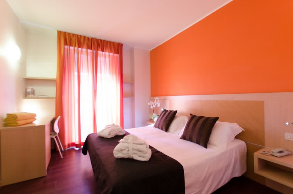 Hotel Polo 8/72