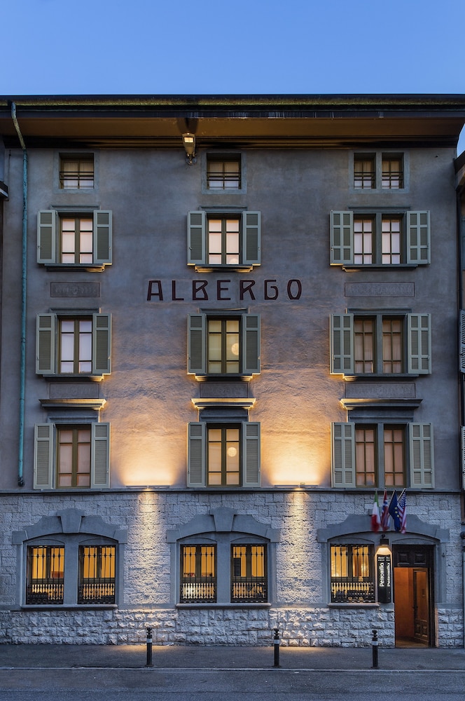 Petronilla - Hotel in Bergamo 1/39