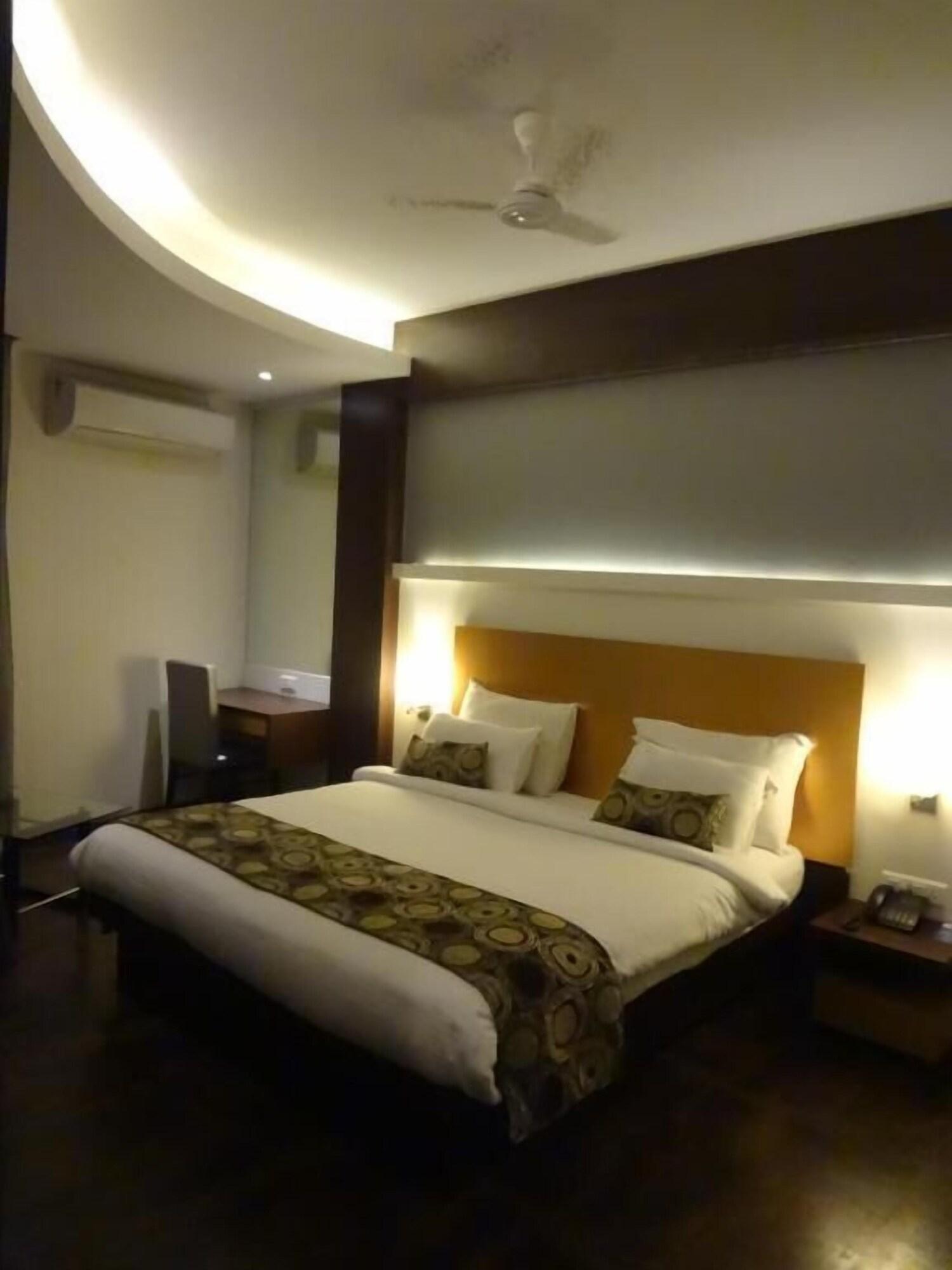 Galaxy Hotel 23/45