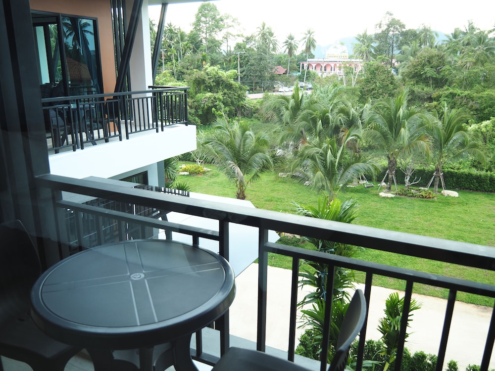 Friendly Hotel Krabi 86/94
