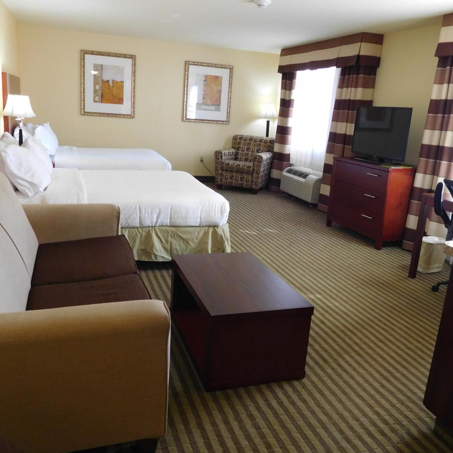 جناح لذوي الإعاقة، Holiday Inn Express Hotel And Suites Ponca City 3/5