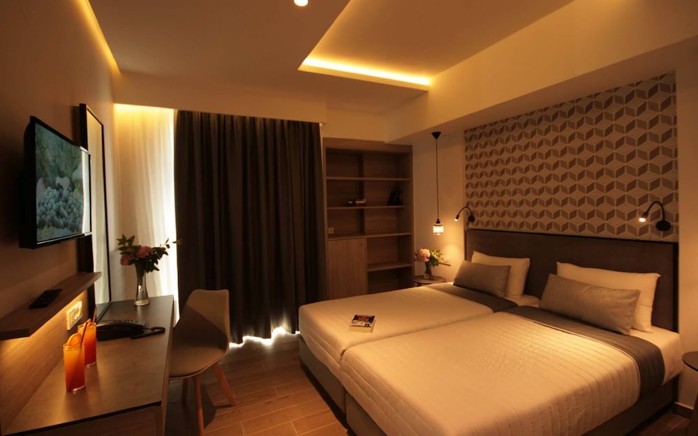 Castro Beach Hotel 24/55