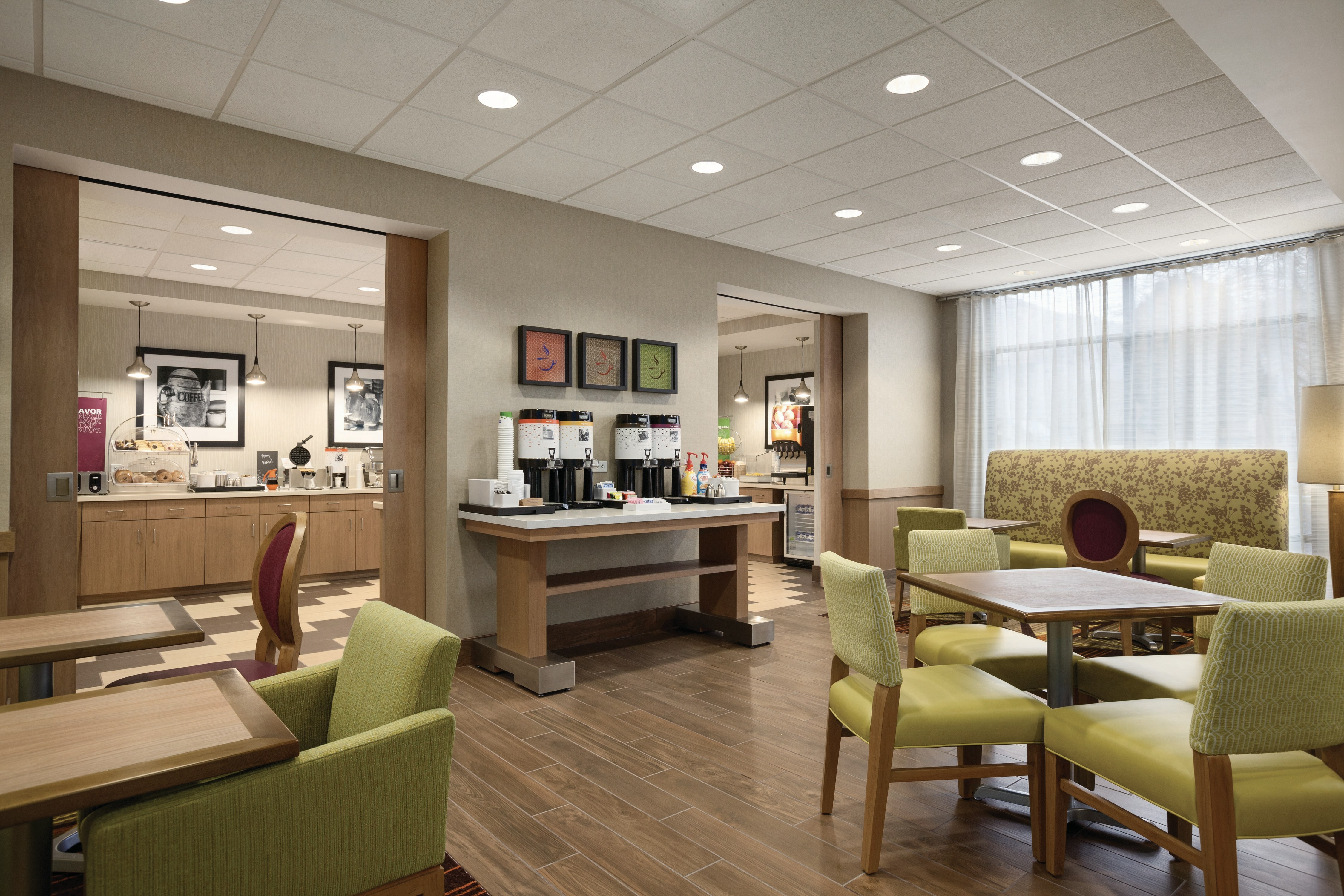 Hampton Inn Brigham City 25/39