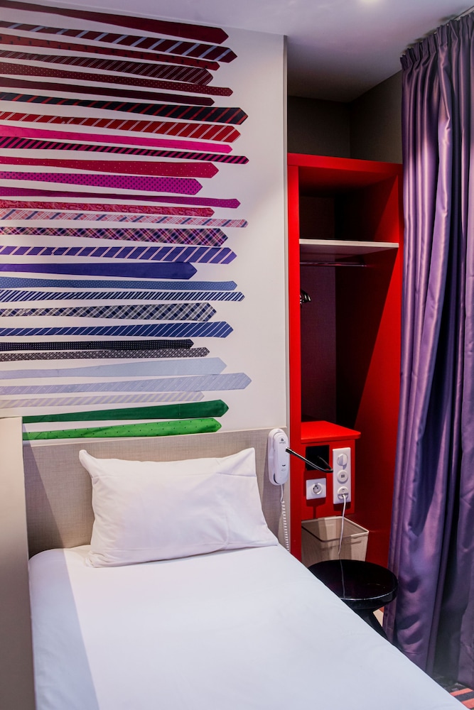 STANDARD, SINGLE BED