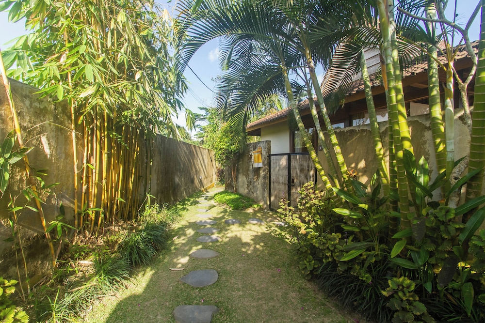Kabinawa Ubud Villas and Cafe 30/50